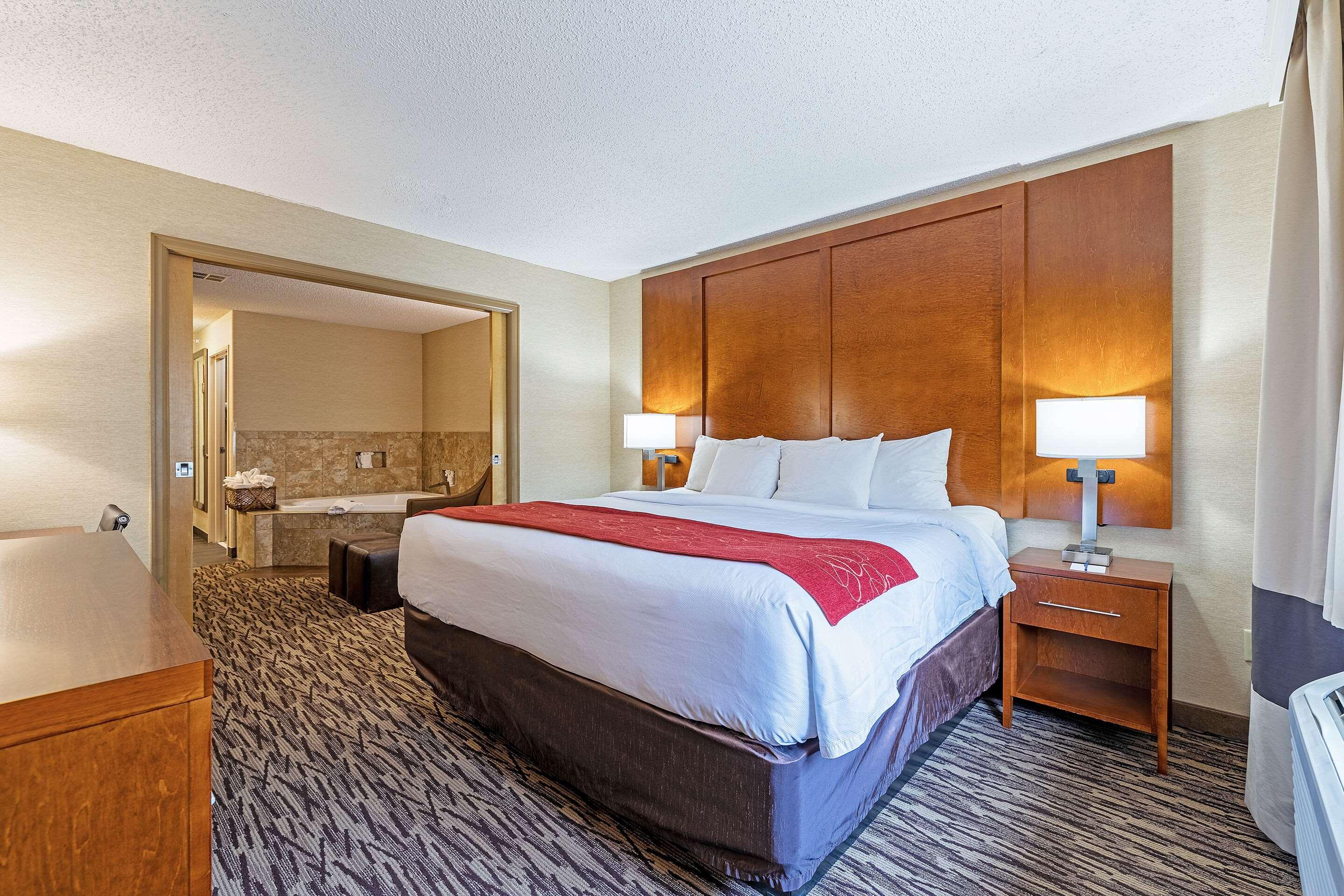 Comfort Suites Golden West On Evergreen Parkway Exterior foto