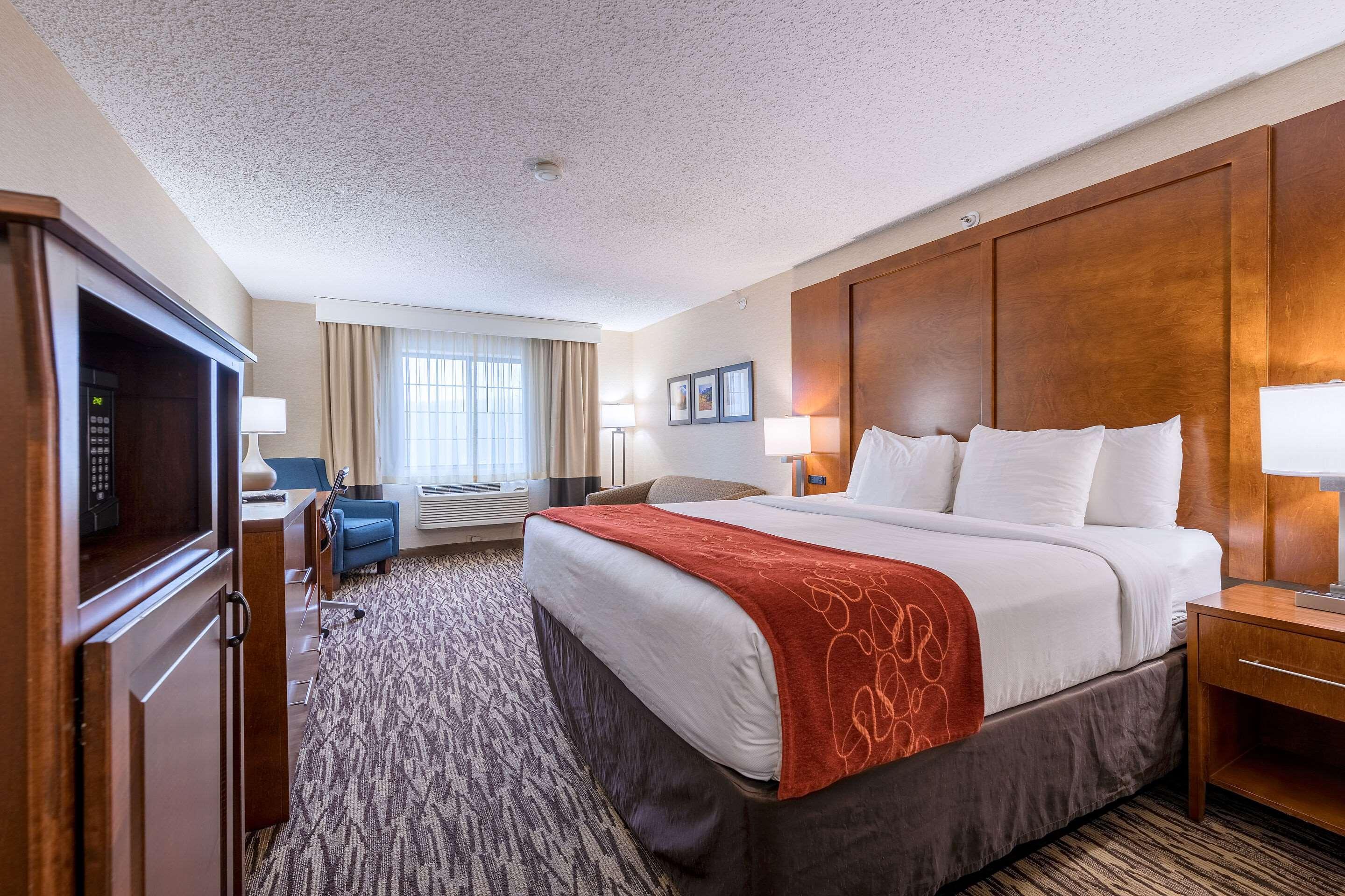 Comfort Suites Golden West On Evergreen Parkway Exterior foto